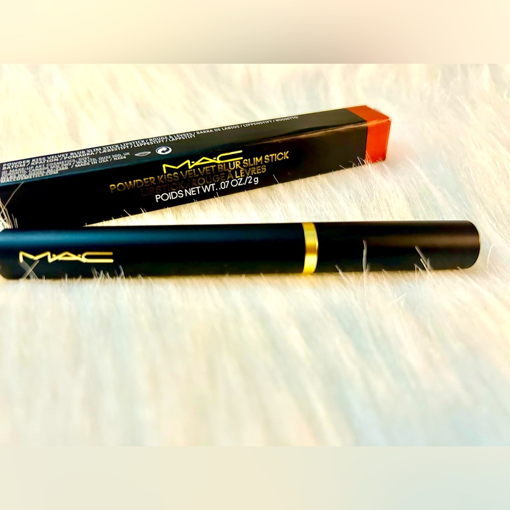 *NIB* MAC SWEET CINNAMON Powder Kiss Velvet Blur Slim Stick